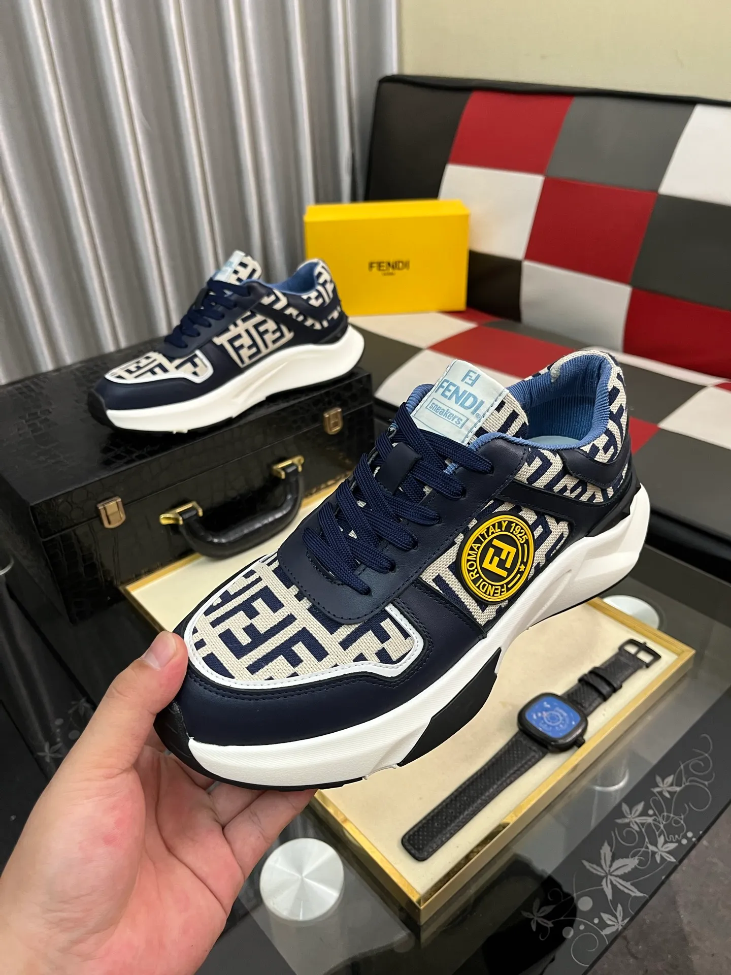 Men's shoes 💰458⌚️⌚️【FENDI】original quality.~ Unique modern style sneakers. 🏃A must-have casual shoe for trendy men😍😍 Original brand imported from Italy, imported original leather, sheep lining (refuses to discolor and grind feet) Sole: Original sole provided by the original factory, French lazy style design ⚠️Fit to the feet, original quality, super comfortable original sole. Just like shooting the real thing 🎬The real thing is better Code number: 38-444️⃣Colors available